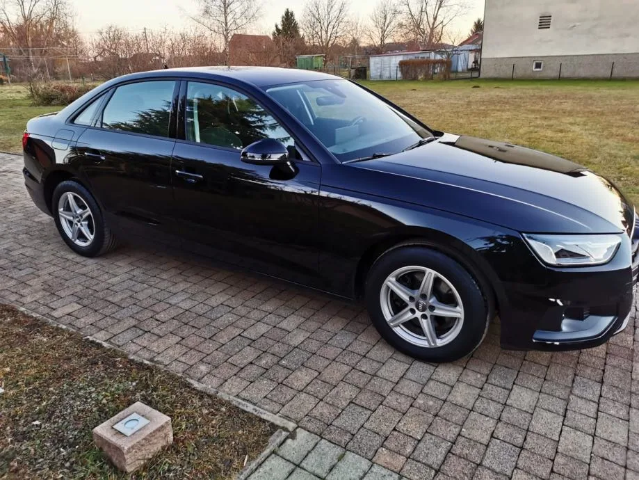 Audi A4 30 TDI S-tronic ACC,F1 — fotografija 13