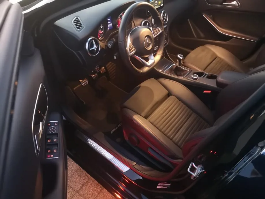 Mercedes-Benz A 180 AMG Full oprema — fotografija 15