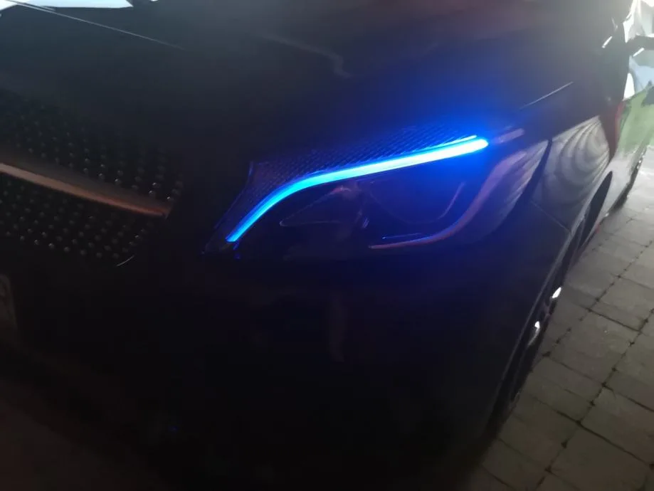 Mercedes-Benz A 180 AMG Full oprema — fotografija 2