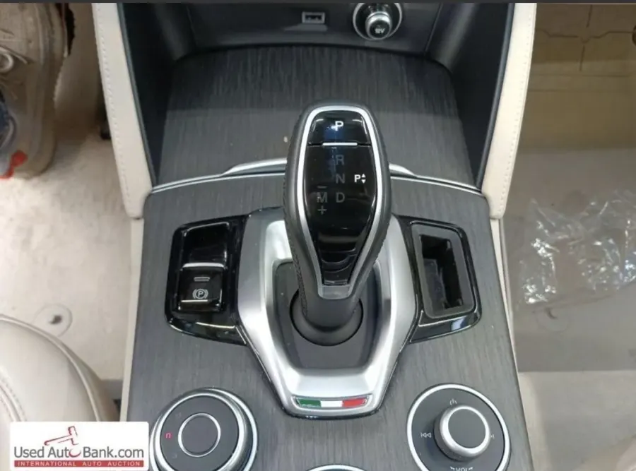 Alfa Romeo Stelvio 2.2 JTD — fotografija 5