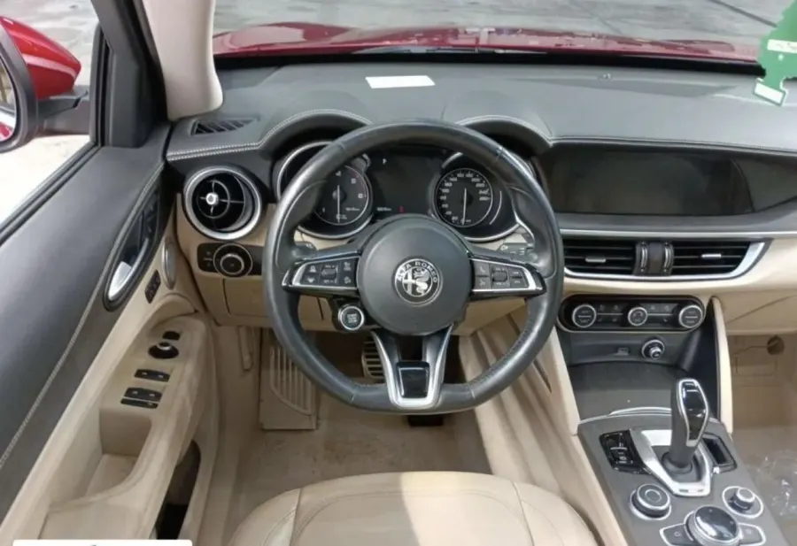 Alfa Romeo Stelvio 2.2 JTD — fotografija 3