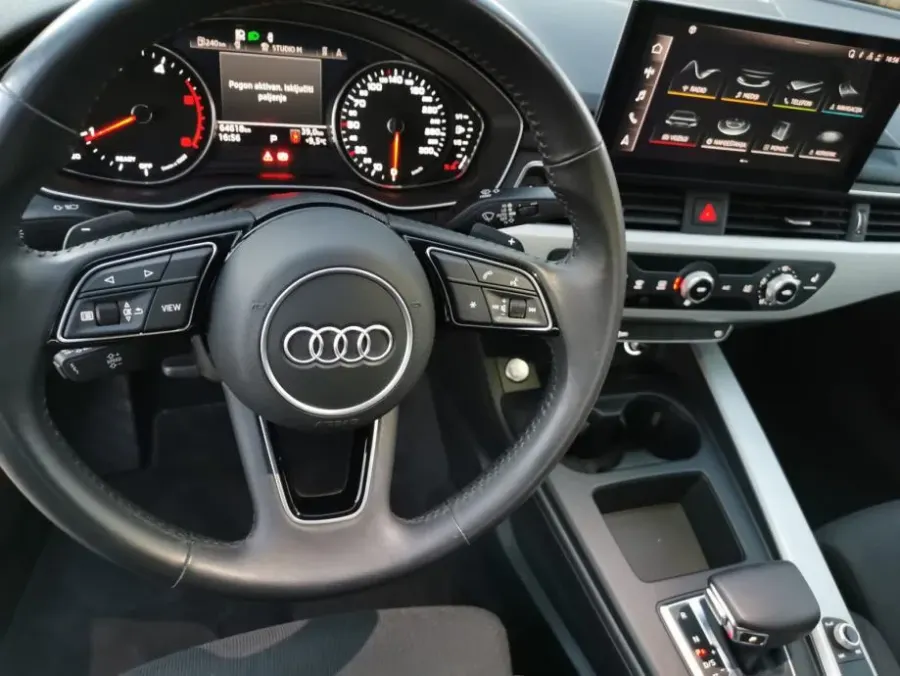 Audi A4 30 TDI S-tronic ACC,F1 — fotografija 5