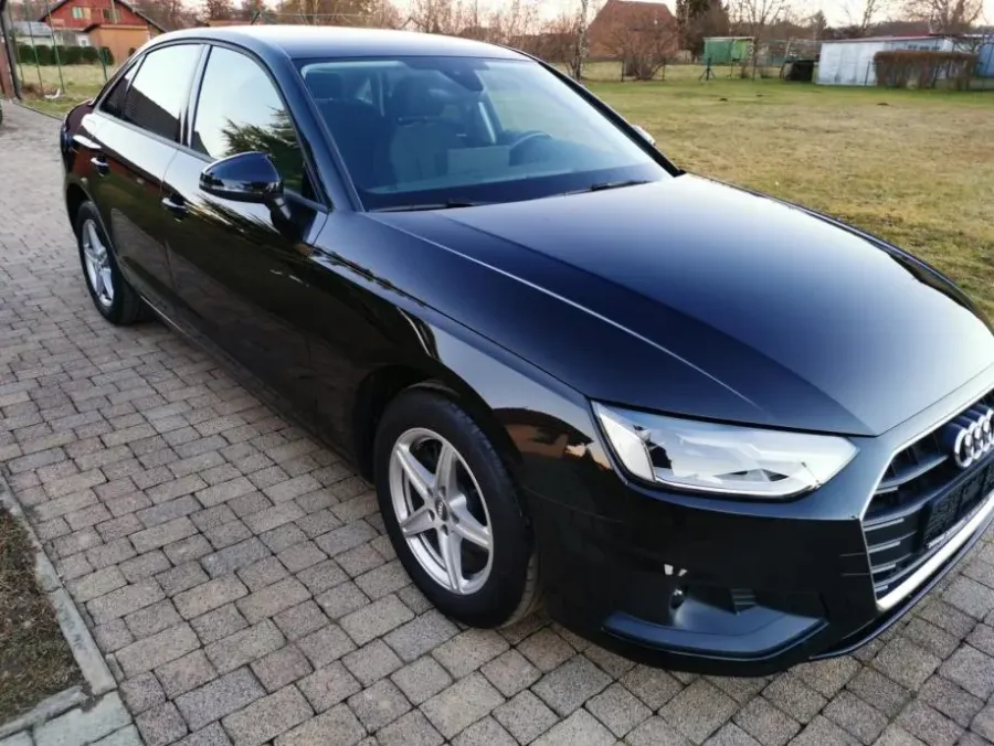 Audi A4 30 TDI S-tronic ACC,F1 — fotografija 3
