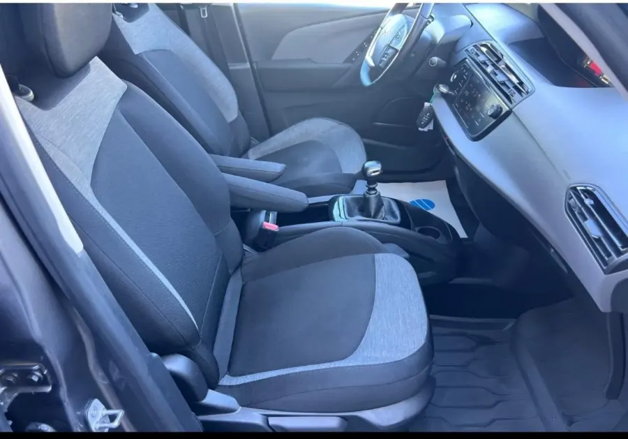 Citroën C4 Grand Picasso 1.5 Blue HDI — fotografija 3
