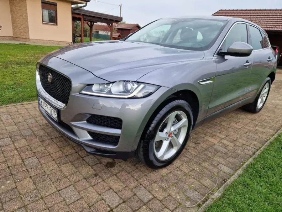 Jaguar F-Pace 2.0 AWD 4×4 automatik — fotografija 2