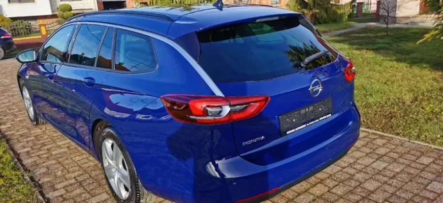 Opel Insignia Sports Tourer Dynamic — fotografija 3