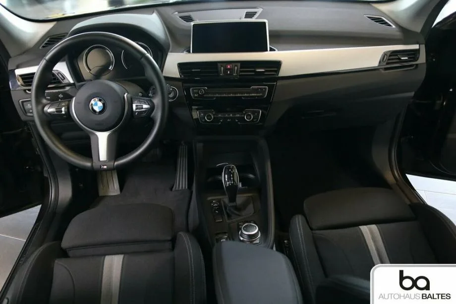 BMW X1 sDrive18d ConnectedDrive — fotografija 7