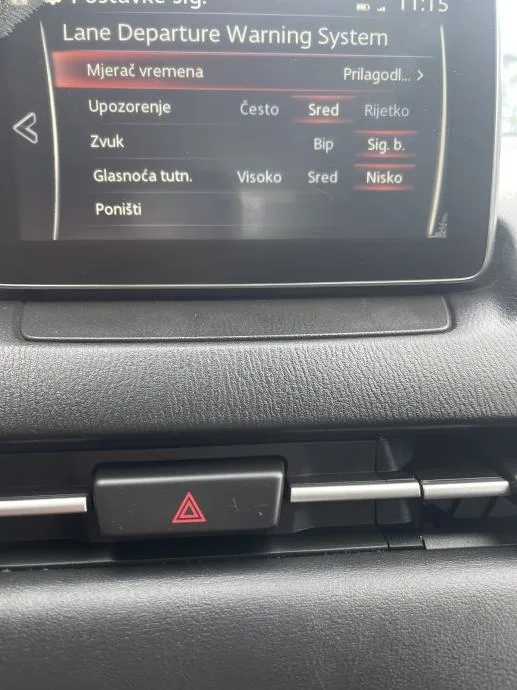 Mazda CX-3 CD105 Skyactiv — fotografija 20