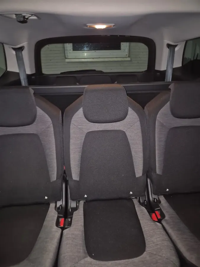 Citroën C4 Grand Picasso 1.5 Blue HDI — fotografija 9