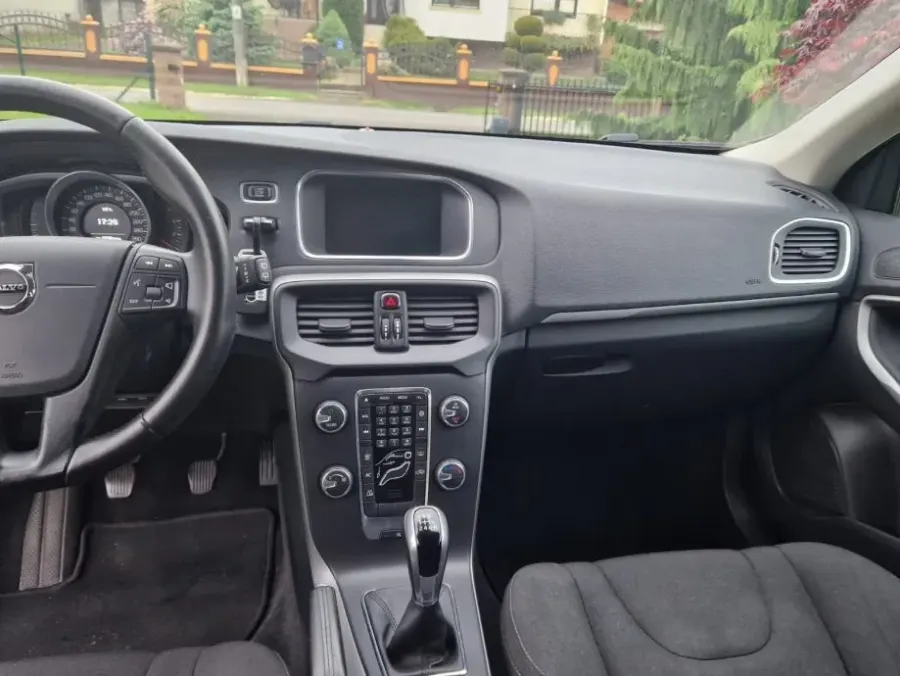 Volvo V40 D2 — fotografija 18