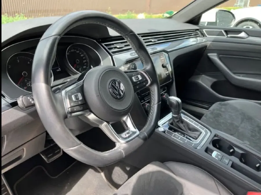 VW Arteon 2,0 TSI R-line — fotografija 5