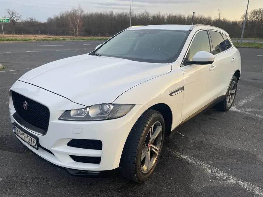 Jaguar F-Pace 2.0d — fotografija 4